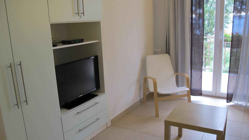 Apartments Sandra Brseč Szoba fotó