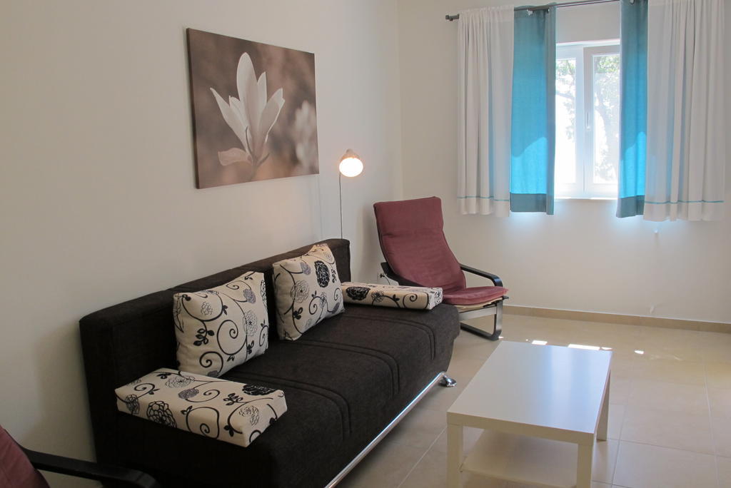 Apartments Sandra Brseč Szoba fotó